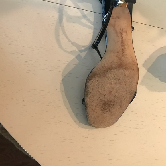 Size 7 Manolo Blahnik leather sandals - Picture 6 of 6